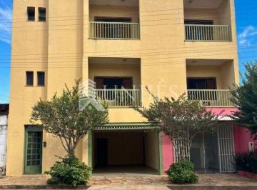 Apartamento · 411m² · 4 Quartos · 2 Vagas · CASA TRIPLEX NO CENTRO DE MONTE CARMELO - VENDA