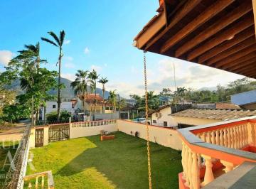 Apartamento · 288m² · 8 Quartos · PRÉDIO A 100 METROS DO MAR COM 4 APARTAMENTOS A VENDA