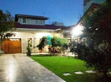 Casa · 180m² · 3 Quartos · 2 Vagas · Excelente casa 3 dormitórios