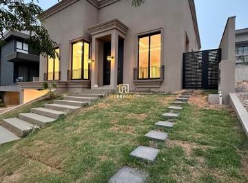 Casa · 300m² · 3 Quartos · Villa Jardim - Condomínio Villa Jardim