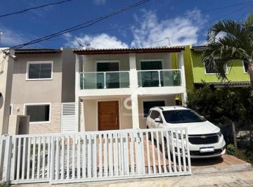 Foto-0 · ESTRADA DO COCO, Abrantes. Duplex composto de 2 quartos superiores sendo sendo 1 suíte, condomínio f