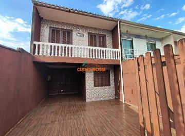 Casa · 142m² · 4 Quartos · 2 Vagas · Sobrado Mobiliado com Piscina e 4 Quartos a 550m do Mar