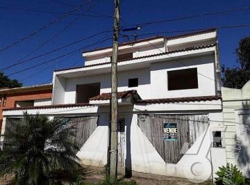 Casa · 218m² · 4 Quartos · 2 Vagas · Sobrado 4 dormitórios para Venda no Três Vendas, Pelotas