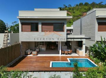 Imagem do Imóvel · Casa à venda na praia da Baleia com 5 suítes e piscina privativa em condomínio novo