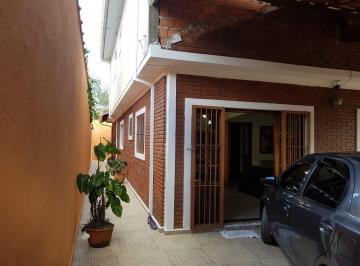 Foto 01 · Casa - Pereiras