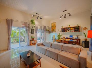 Casa · 187m² · 3 Quartos · Casa á Venda Semitérrea   187 m²  Valvile 1  |  Quintal Amplo _ Santana de Parnaíba/SP