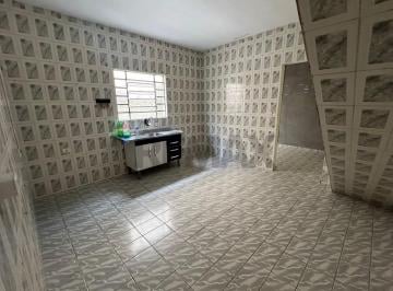 Casa · 60m² · 1 Quarto · Casa