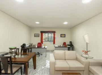 Comercial · 288m² · 2 Quartos · 10 Vagas · Oportunidade Vila Sonia: Casa espaçosa com 10 vagas, ideal para uso residencial ou comercial!