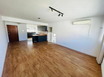 Apartamento · 137m² · 4 Quartos · Apartamento à venda - em Trindade