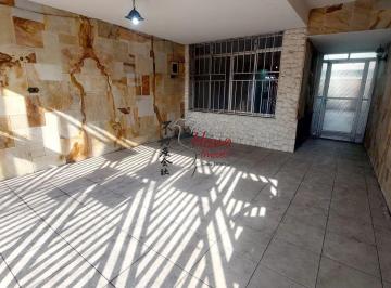 Casa · 145m² · 3 Quartos · 2 Vagas · Sobrado R$ 650 mil | 3 Dormitórios | 2 Vagas | Vila Zat