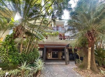 Apartamento · 116m² · 2 Quartos · 1 Vaga · Cobertura ampla, ensolarada e aconchegante