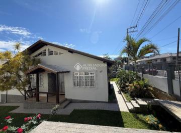 Casa · 641m² · 6 Quartos · Casa com 641 m² de área privativa, 6 dormitórios