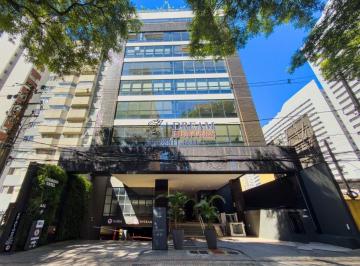 Fachada principal · Sala de 22.36m² no bairro Batel, com 1 banheiro