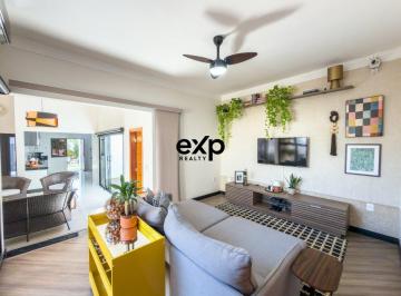 Casa · 188m² · 3 Quartos · 4 Vagas · Casa térrea totalmente reformada, com área gourmet, em Barão Geraldo