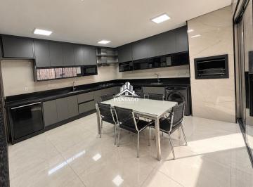 Casa · 120m² · 4 Quartos · 2 Vagas · Casa Reformada com 4 Quartos à Venda no Condomínio Esmeralda