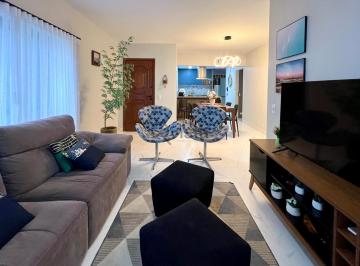 Apartamento · 94m² · 3 Quartos · 2 Vagas · Apartamento à Venda na Pitangueiras no Guarujá