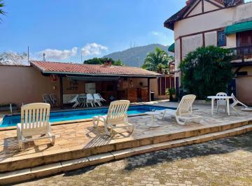 Casa · 170m² · 3 Quartos · 1 Vaga · Casa em Jardim Tres Marias  -  Guarujá