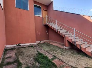 Casa · 64m² · 3 Quartos · 1 Vaga · Casa com 3 quartos, para aluguel, 64m², 2.750,00 - Novo Centro - Santa Luzia/MG