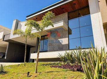 Casa · 198m² · 3 Quartos · 4 Vagas · CASA MODERNA COM 3 SUÍTES E PISCINA NO CONDOMÍNIO RES JD DONA MARIA CÂNDIDA