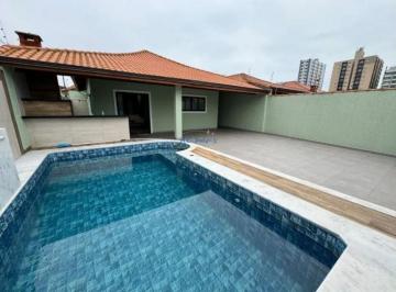 Casa · 138m² · 3 Quartos · 5 Vagas · Casa Térrea Isolada com 3 suítes em Balneario Flórida - Financia!