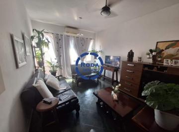 Apartamento · 98m² · 2 Quartos · 1 Vaga · Apartamento com 2 dormitórios e vaga a 200 metros da praia no Centro