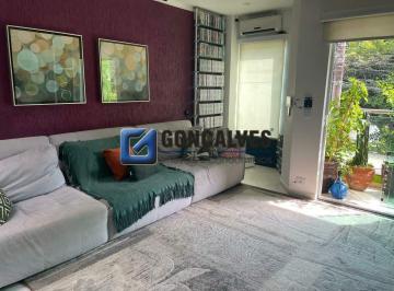 Casa · 250m² · 3 Quartos · 2 Vagas · Sobrado residencial com 3 suítes e varanda gourmet à venda na Vila Guiomar
