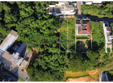 Terreno · 680m² · 7 Vagas · INCRÍVEL LOTE COM METRAGEM DE 680 METROS QUADRADOS NO ALTO SERENATA EM TIMÓTEO - MG!