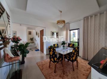 Apartamento · 201m² · 3 Quartos · 2 Vagas · Cobertura à venda, 3 quartos, 1 suíte, 2 vagas, Centro - Taubaté/SP