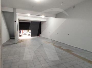 Comercial · 240m² · Salão comercial