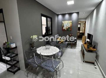 Apartamento · 92m² · 2 Quartos · 1 Vaga · Apartamento mobiliado de 92 m² com suíte e varanda gourmet no Bairro Campestre