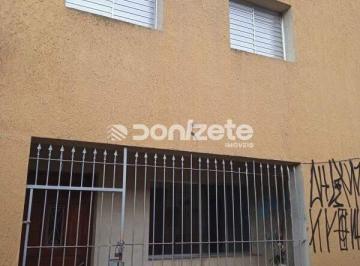 Casa · 191m² · 6 Quartos · 1 Vaga · Sobrado residencial com 6 quartos no Centro de Santo André