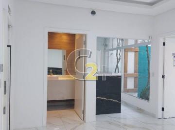 Comercial · 81m² · 2 Vagas · Casa Comercial à venda no Jardim Europa com 81m² e 2 vagas de garagem.