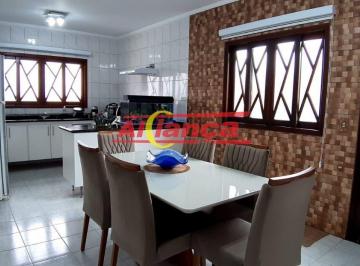 Casa · 196m² · 3 Quartos · 5 Vagas · OPORTUNIDADE Lindo Sobrado no Parque Continental II - Guarulhos-SP com uma vista privilegiada!