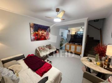 Casa · 90m² · 3 Quartos · 2 Vagas · Casa á Venda no Jardim Marajoara com 150m², 3 quartos sendo 3 suítes, 2 vagas.