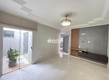 Casa · 250m² · 3 Quartos · 3 Vagas · Casa com 3 quartos sendo 1 suíte disponível para locação e venda no bairro Santa Rosa em Uberlândia