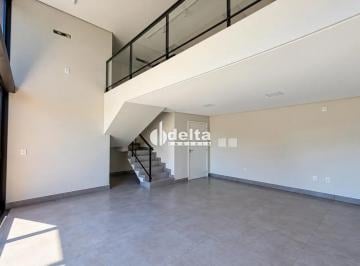 Comercial · 400m² · 5 Vagas · Prédio comercial disponível para locação no bairro Cazeca em Uberlândia-MG