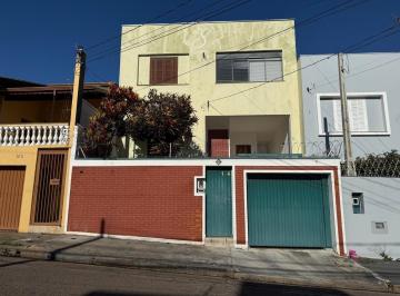Casa · 202m² · 3 Quartos · 2 Vagas · Sobrado à venda Jardim Pacaembú - Jundiaí