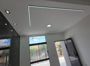 Casa · 50m² · 2 Quartos · 2 Vagas · Casa à venda no bairro Jardim Santa Esmeralda - Sorocaba/SP