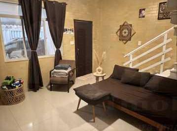 Casa · 120m² · 2 Quartos · 1 Vaga · Casa de Vila : Duplex / Residencial / Praça Seca