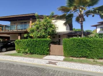 Casa · 220m² · 4 Quartos · 2 Vagas · Casa Padrão em Lauro de Freitas