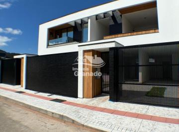 Casa · 153m² · 3 Quartos · Sobrado com 3 suítes à venda, RIO PEQUENO, CAMBORIU - SC