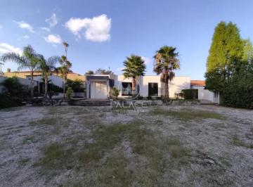 Comercial · 210m² · 1 Quarto · 30 Vagas · Prédio Comercial para alugar em Chácara São Jorge de 210.00m² com 1 Quarto, 1 Suite e 30 Garagens