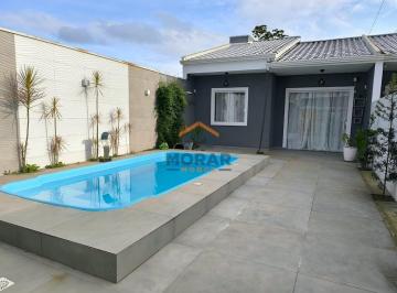 Casa · 180m² · 2 Quartos · 2 Vagas · Casa com 2 Quartos e Piscina em Gaivotas