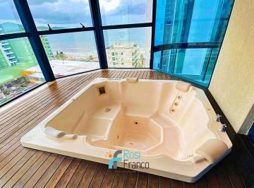 Apartamento · 4 Quartos · 2 Vagas · Apartamento 4 suítes vista mar Meia Praia SC.