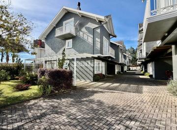 Casa · 113m² · 1 Vaga · REALIZA VENDE CASA GEMINADA 4 DORMITÓRIOS