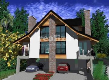 Casa · 224m² · 2 Vagas · CASA GEMINADA COM 3 SUÍTES EM CANELA