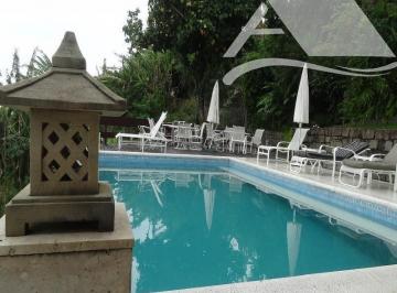 Foto 01 · Casa para locação de temporada, Costeira única, com pier, piscina, 5 suítes, ôfuro, espaço gourmet