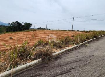 Terreno · 900m² · Terreno no bairro Areias de Baixo, em Governador Celso Ramos - SC