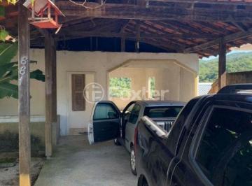 2dbcba8d · Casa, 3 dormitórios, 440 m², em Picadas do Sul