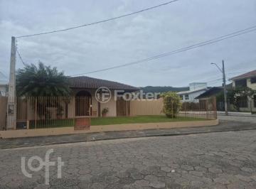 c70794dd · Casa, 3 dormitórios, 170.9 m², em Córrego Grande
